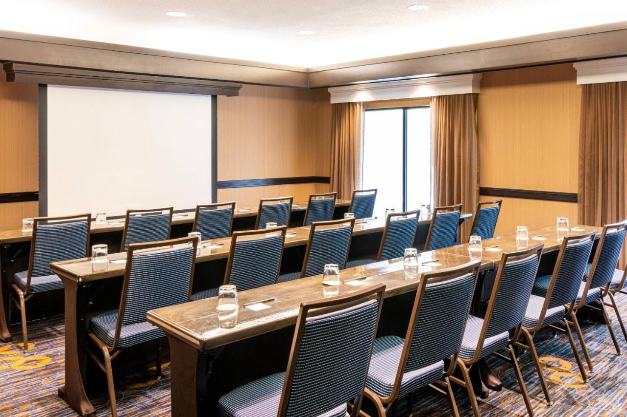 Country Inn & Suites By Radisson, Columbus-Edinburgh Zewnętrze zdjęcie