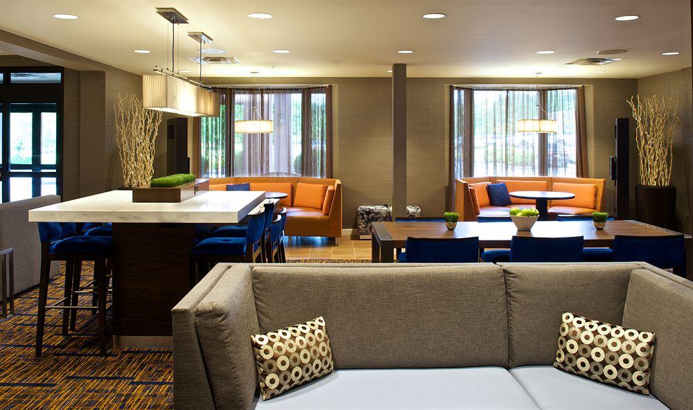 Country Inn & Suites By Radisson, Columbus-Edinburgh Zewnętrze zdjęcie