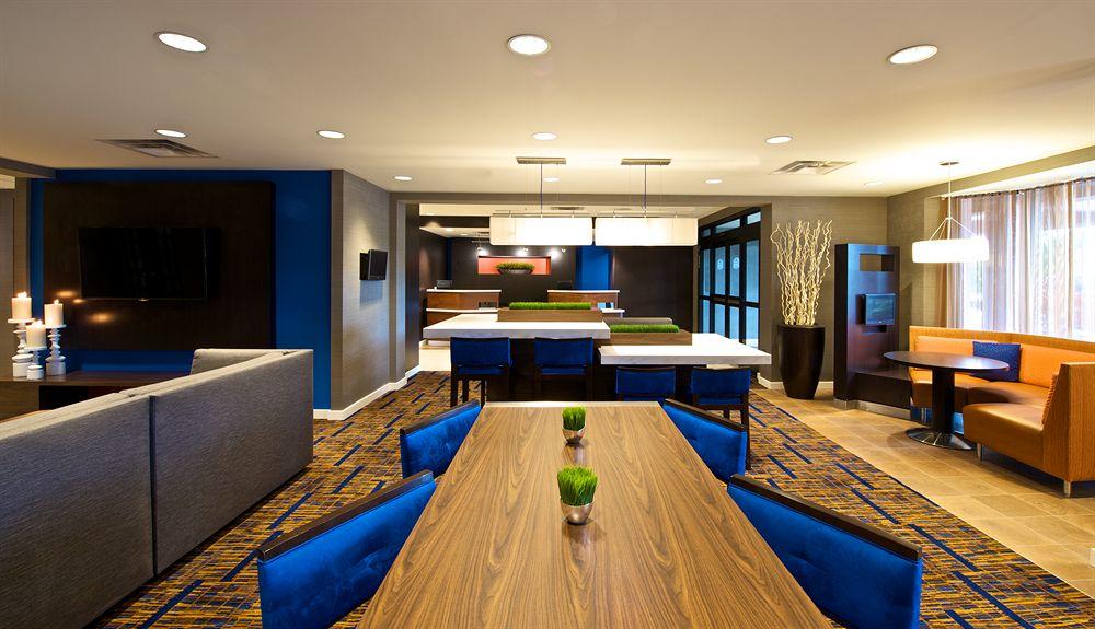 Country Inn & Suites By Radisson, Columbus-Edinburgh Zewnętrze zdjęcie