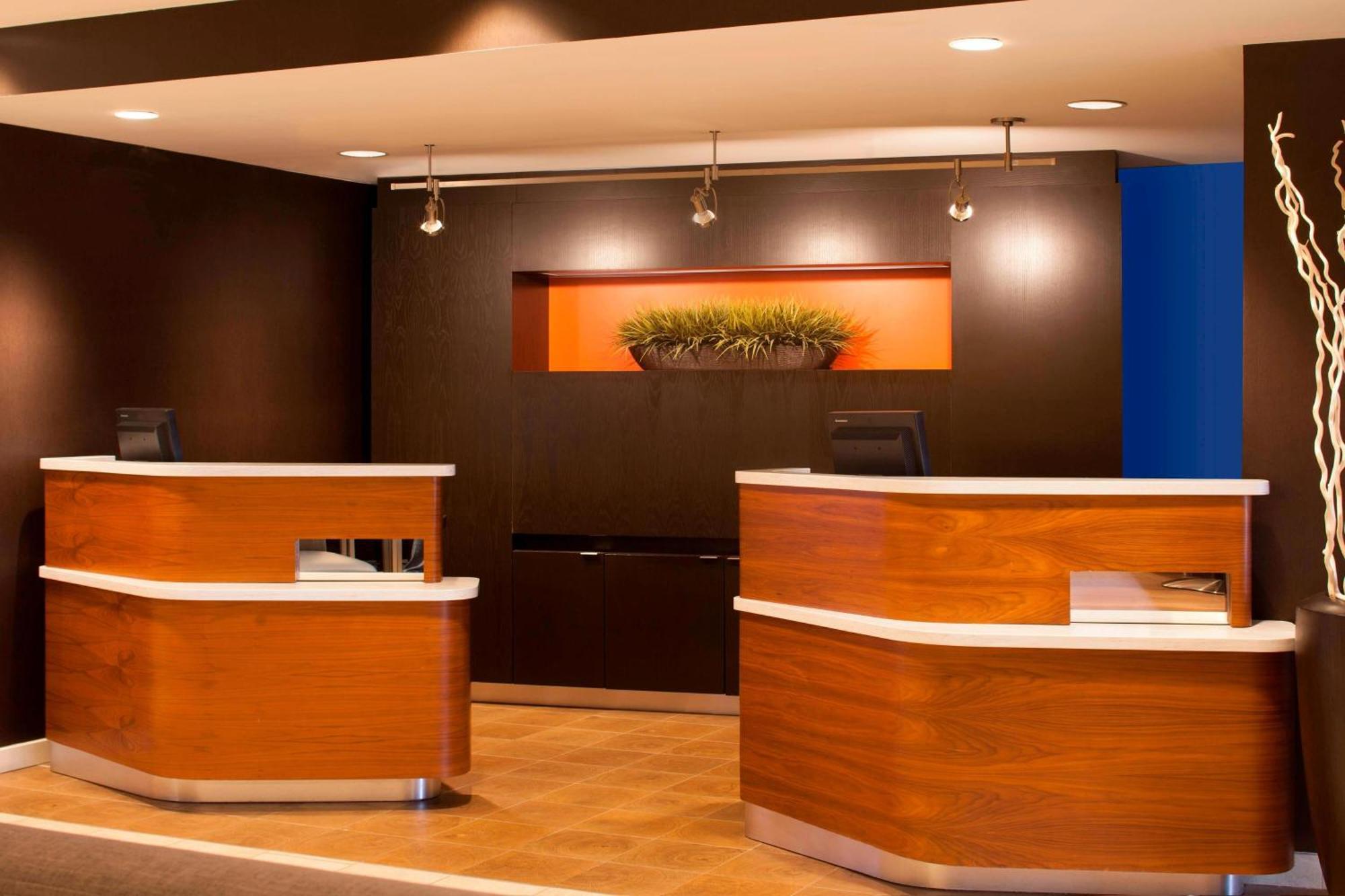 Country Inn & Suites By Radisson, Columbus-Edinburgh Zewnętrze zdjęcie