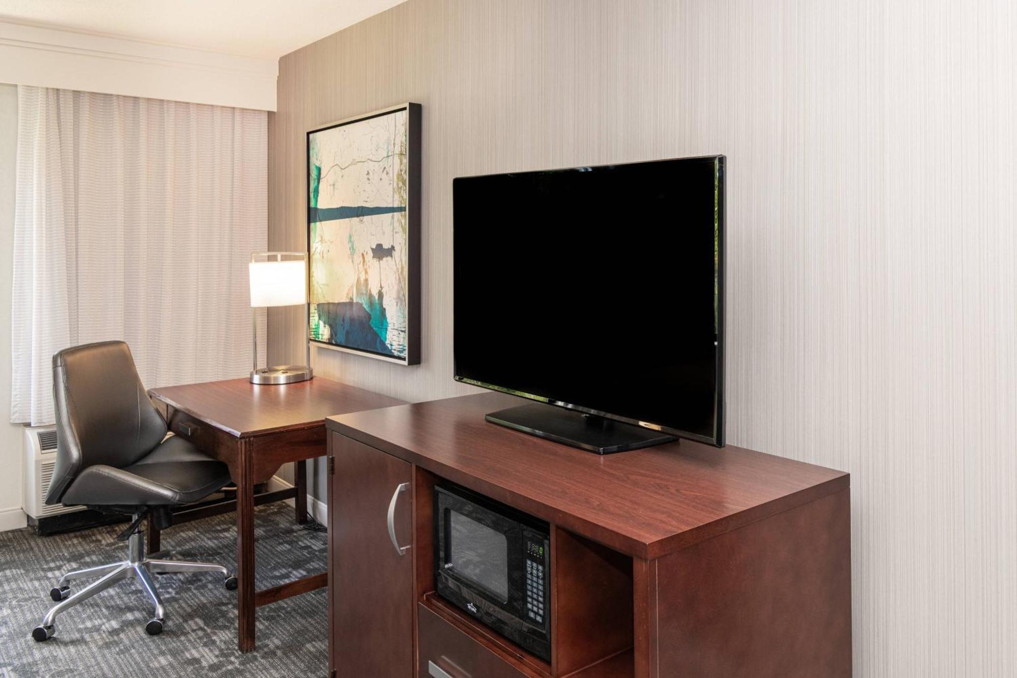 Country Inn & Suites By Radisson, Columbus-Edinburgh Zewnętrze zdjęcie