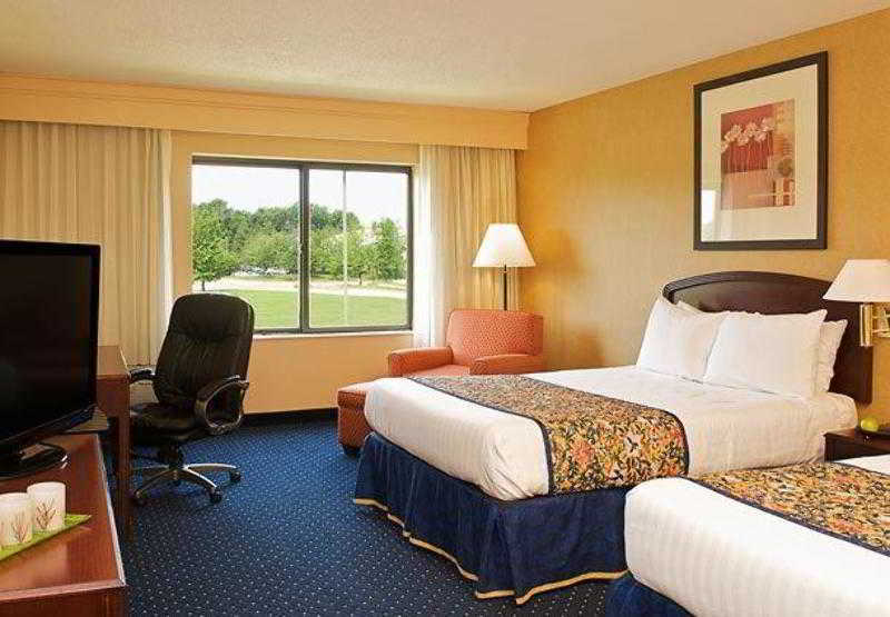 Country Inn & Suites By Radisson, Columbus-Edinburgh Pokój zdjęcie